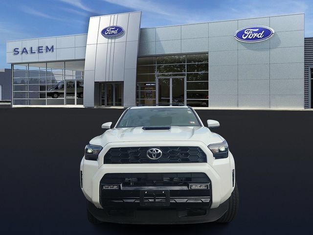 Used 2025 Toyota 4Runner TRD Sport Premium w/ Tow Technology Package AWD/4WD image 7