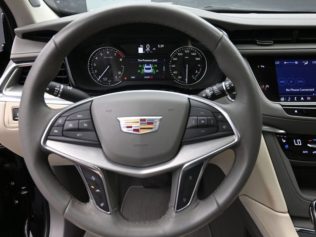 Used 2023 Cadillac XT5 Premium Luxury w/ LPO, Floor Liner Package image 28