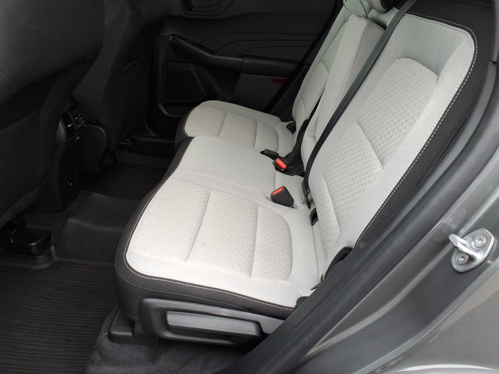 Certified 2023 Ford Escape Active AWD/4WD image 10