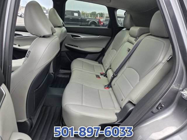 Used 2023 INFINITI QX50 Luxe FWD image 10