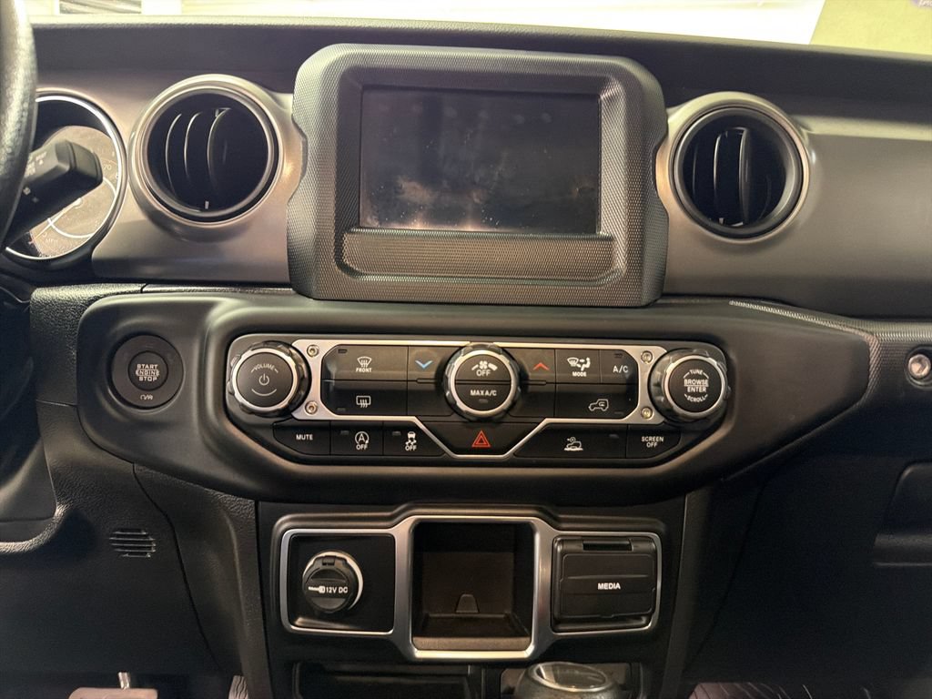Used 2023 Jeep Gladiator Sport w/ Off Road Group AWD/4WD image 22