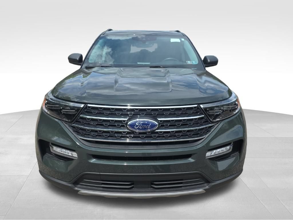 Certified 2023 Ford Explorer XLT w/ Equipment Group 202A AWD/4WD video 2