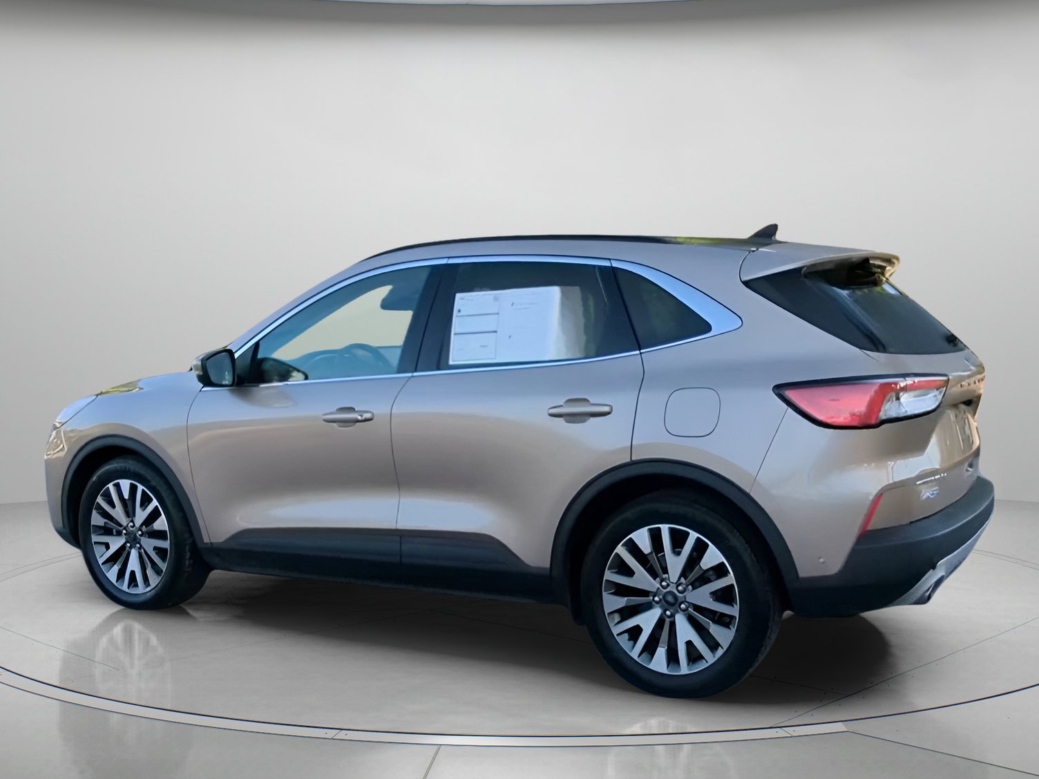 Certified 2020 Ford Escape Titanium w/ Titanium Premium Package 2.0 FWD image 19