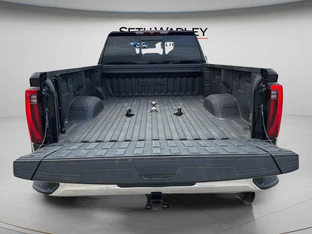 Used 2024 GMC Sierra 3500 SLT w/ SLT Premium Package AWD/4WD image 14