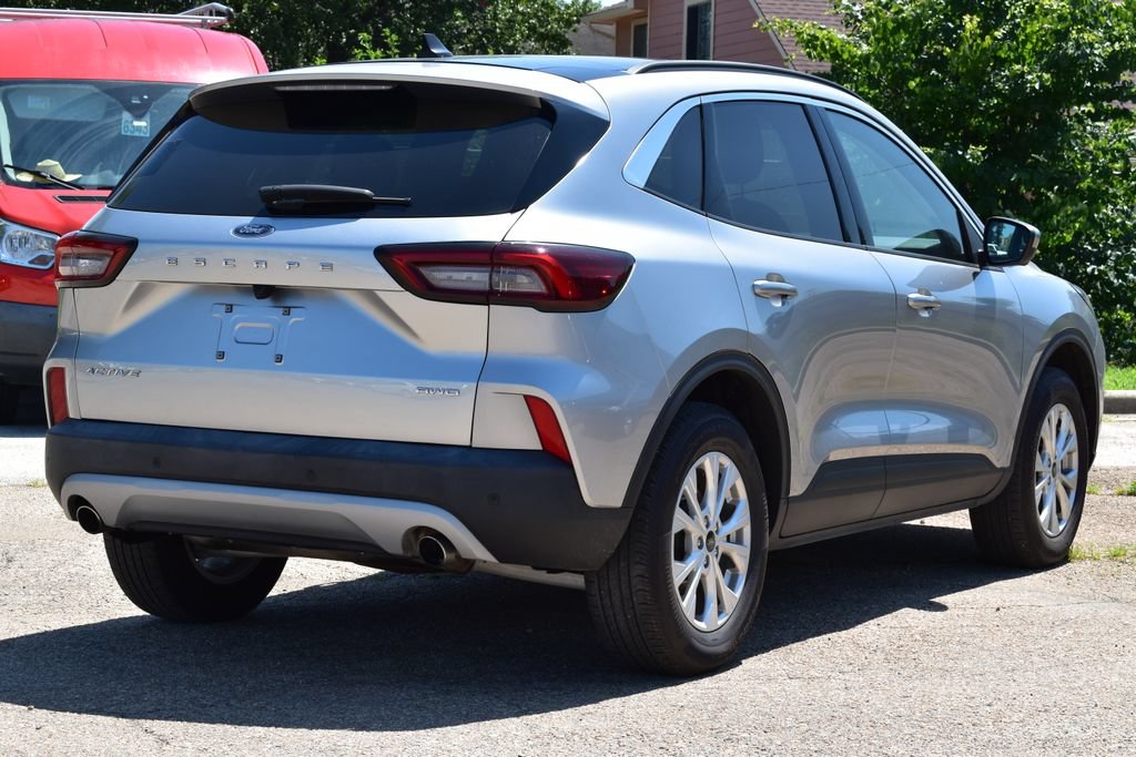Certified 2024 Ford Escape Active w/ Tech Pack #2 AWD/4WD image 5