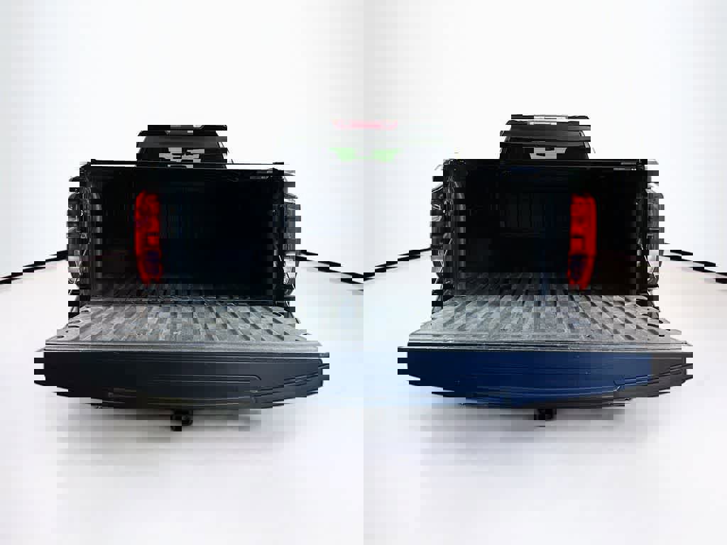 Used 2020 GMC Sierra 1500 Elevation image 24