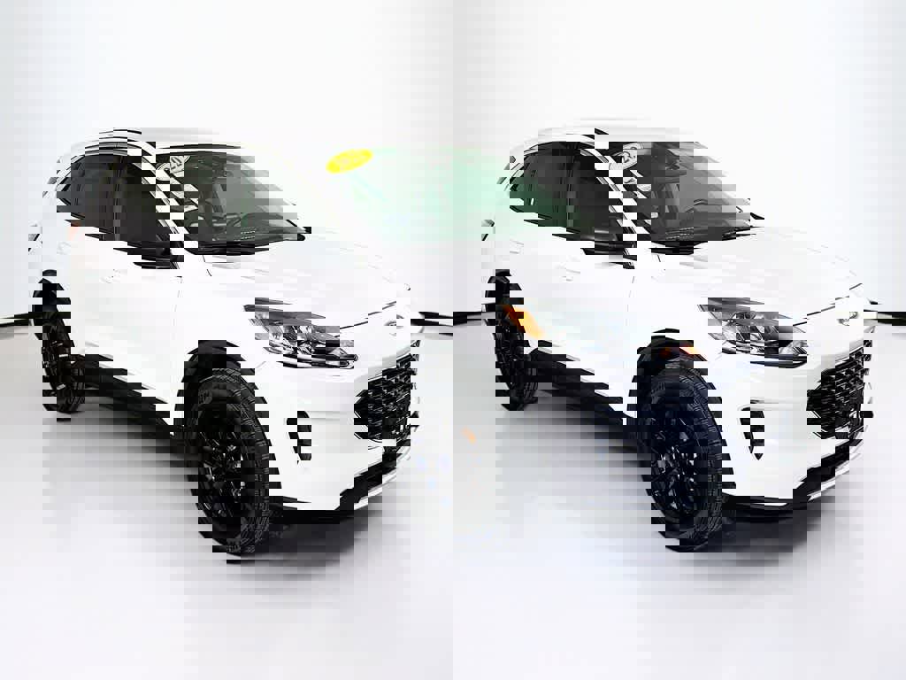 Certified 2022 Ford Escape SE w/ Cold Weather Package image 23