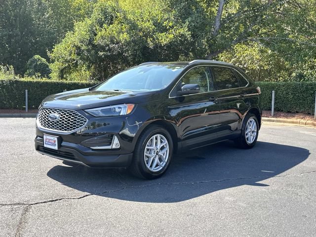Certified 2024 Ford Edge SEL w/ Convenience Package AWD/4WD image 2
