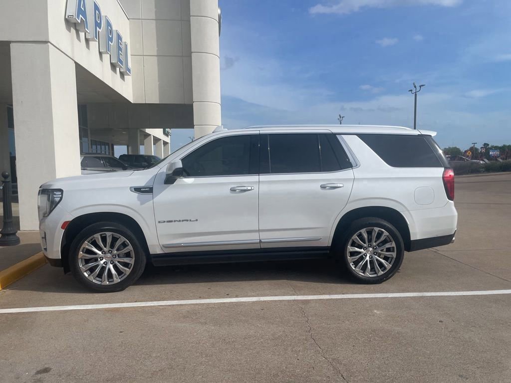 Used 2023 GMC Yukon Denali AWD/4WD image 3