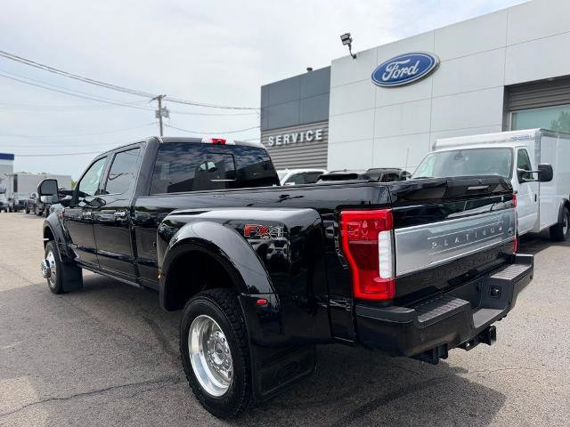Certified 2019 Ford F450 Platinum w/ Platinum Ultimate Package AWD/4WD image 4