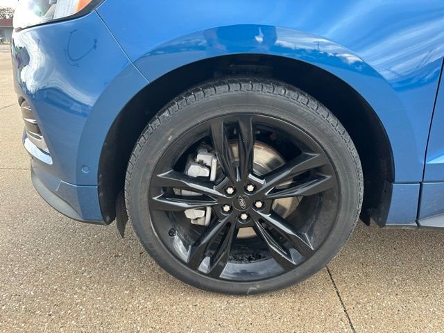 Certified 2021 Ford Edge ST w/ Equipment Group 401A AWD/4WD image 13
