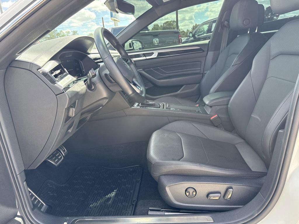 Used 2022 Volkswagen Arteon SE image 11