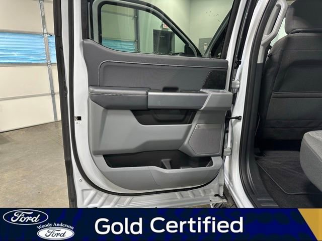 Certified 2022 Ford F150 XLT w/ Equipment Group 302A High image 28