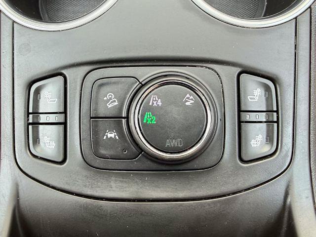 Used 2021 GMC Terrain SLT w/ Infotainment Package II AWD/4WD image 31
