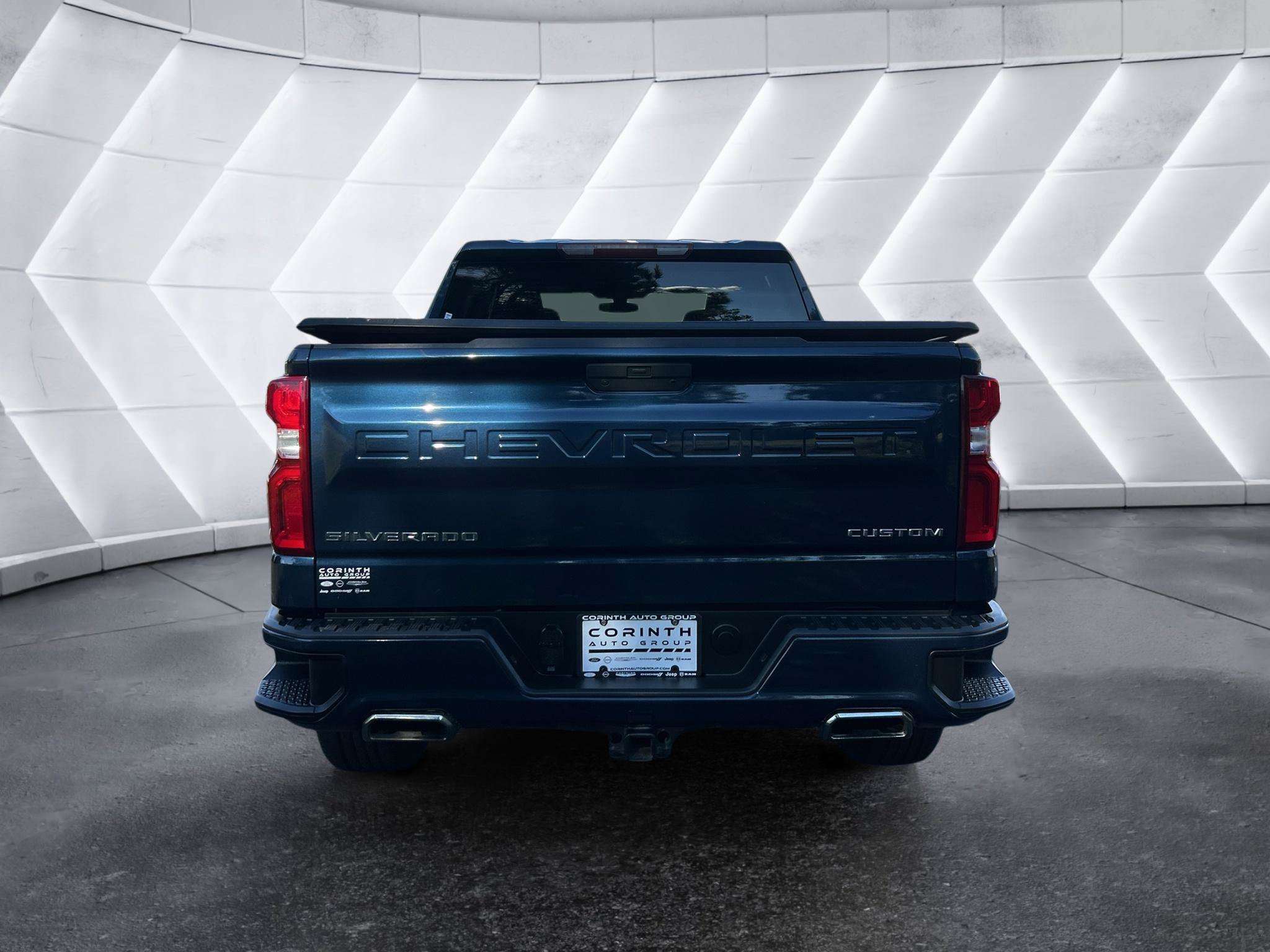 Used 2019 Chevrolet Silverado 1500 Custom w/ Custom Value Package RWD image 6