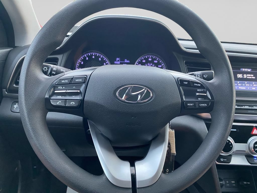 Used 2019 Hyundai Elantra SE w/ Cargo Package FWD image 25