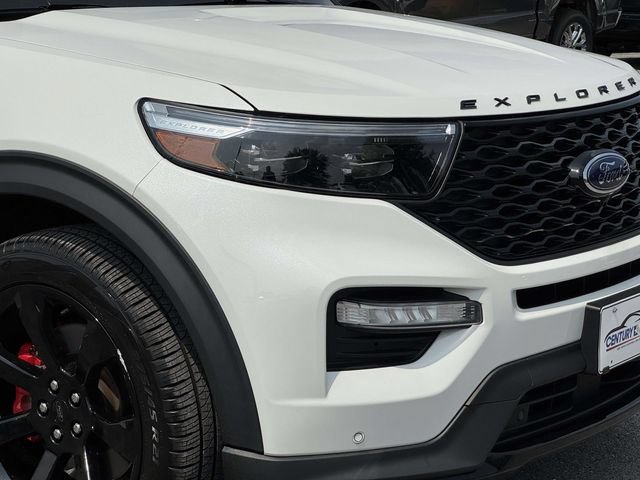 Certified 2023 Ford Explorer ST w/ Equipment Group 401A AWD/4WD image 7