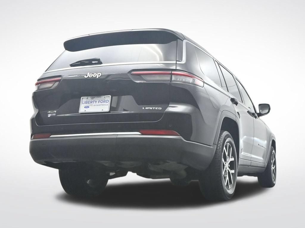 Used 2023 Jeep Grand Cherokee L Limited AWD/4WD image 44