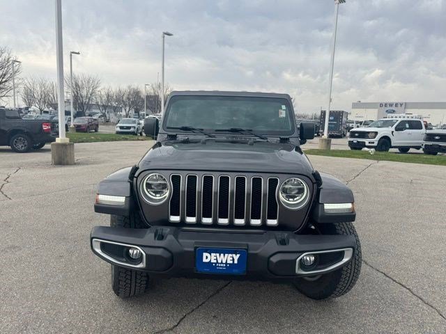 Used 2018 Jeep Wrangler Unlimited Sahara w/ Dual Top Group image 8