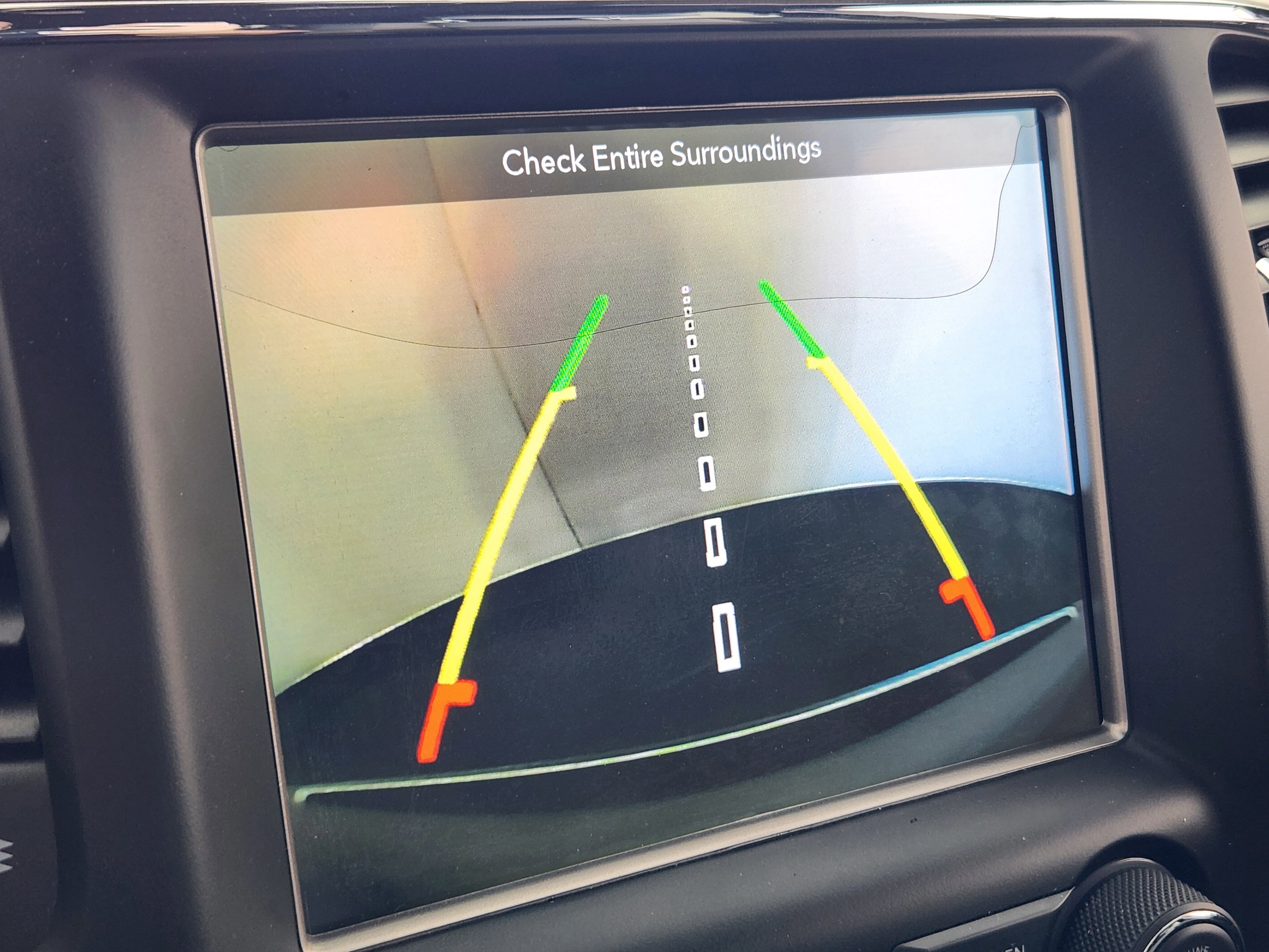 Used 2018 Jeep Grand Cherokee Limited image 23