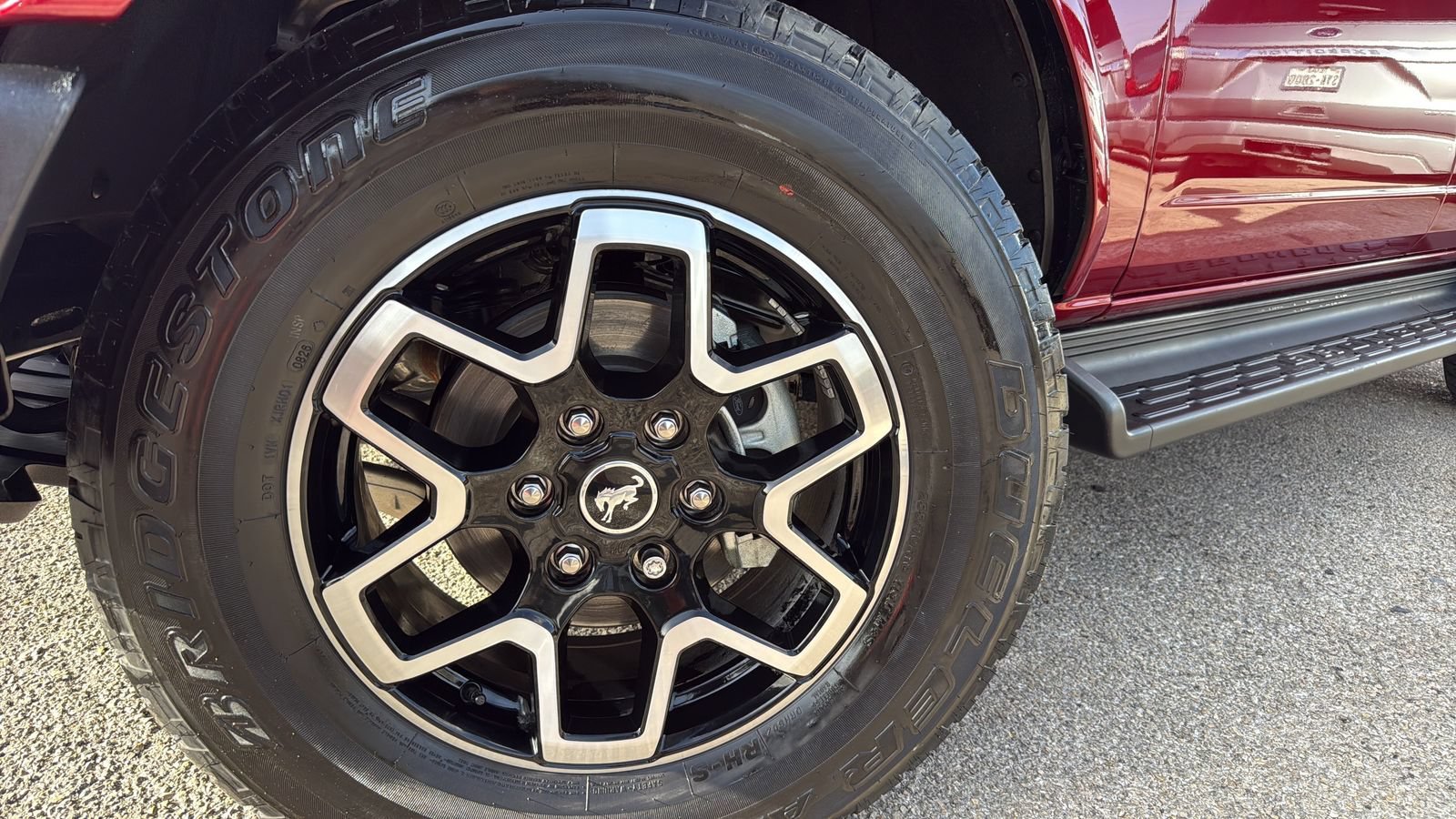 Certified 2026 Ford Bronco Outer Banks AWD/4WD image 29