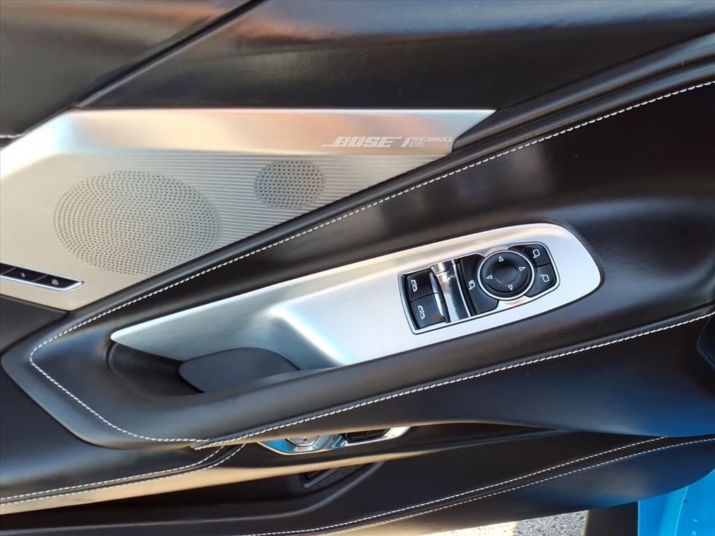 Used 2023 Chevrolet Corvette Stingray Premium Cpe w/ Z51 Performance Package image 16