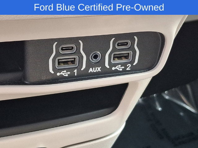 Used 2023 Chrysler Pacifica Touring-L FWD image 26
