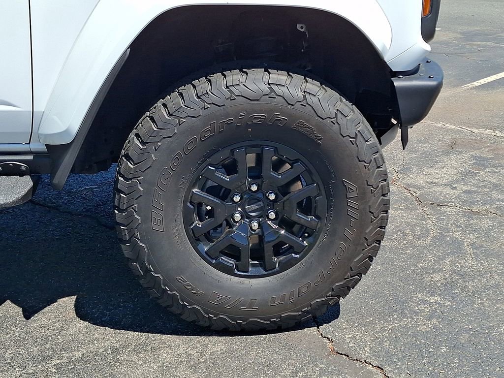 Certified 2024 Ford Bronco Raptor w/ Interior Carbon Fiber Pack 6 AWD/4WD image 11