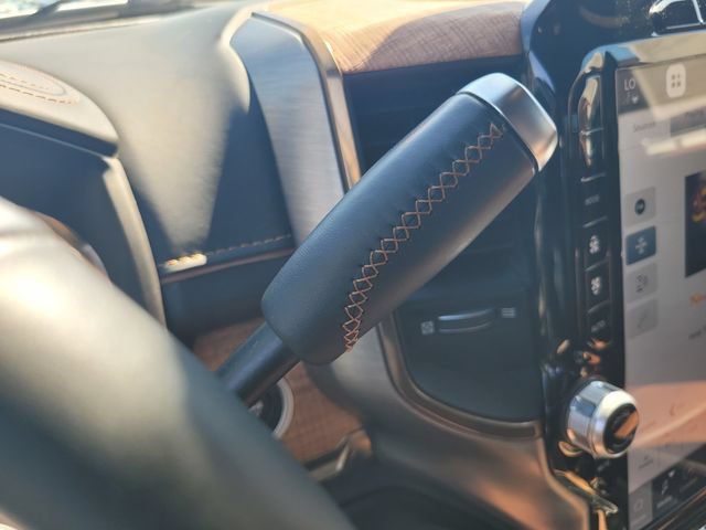 Used 2023 RAM 2500 Limited AWD/4WD image 18