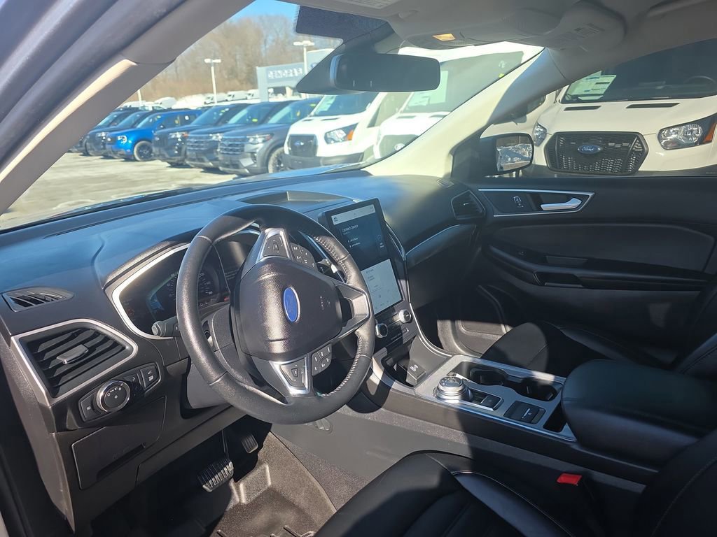 Certified 2021 Ford Edge SEL w/ Convenience Package image 34