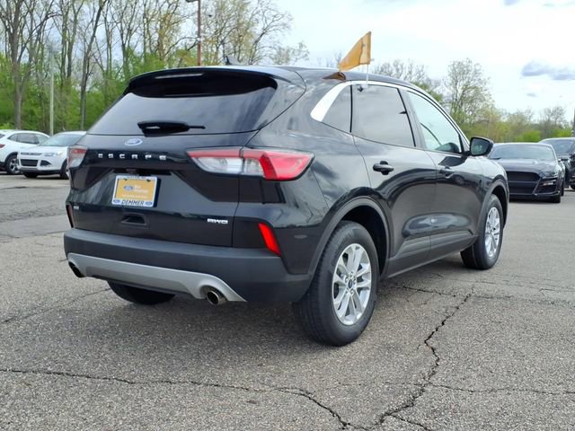 Certified 2022 Ford Escape SE w/ Convenience Package AWD/4WD image 9