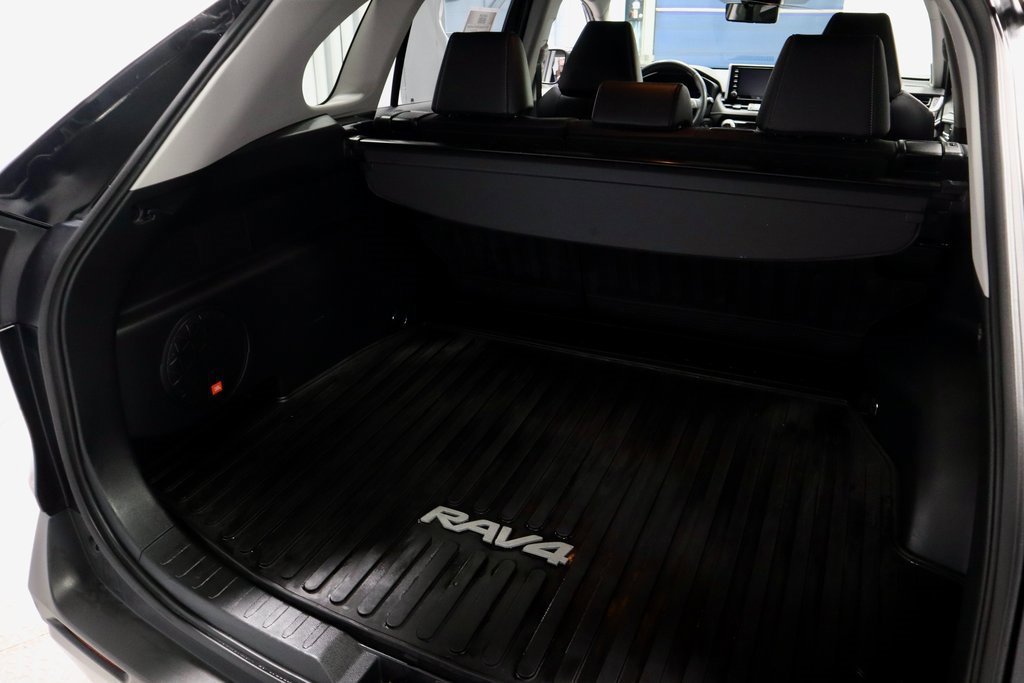 Used 2019 Toyota RAV4 Limited w/ Advanced Technology Package image 14