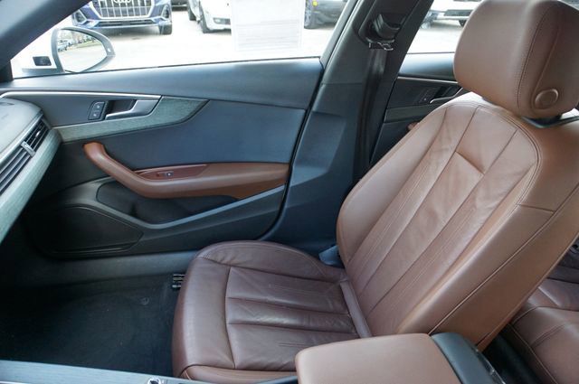 Used 2019 Audi A4 2.0T Premium image 29