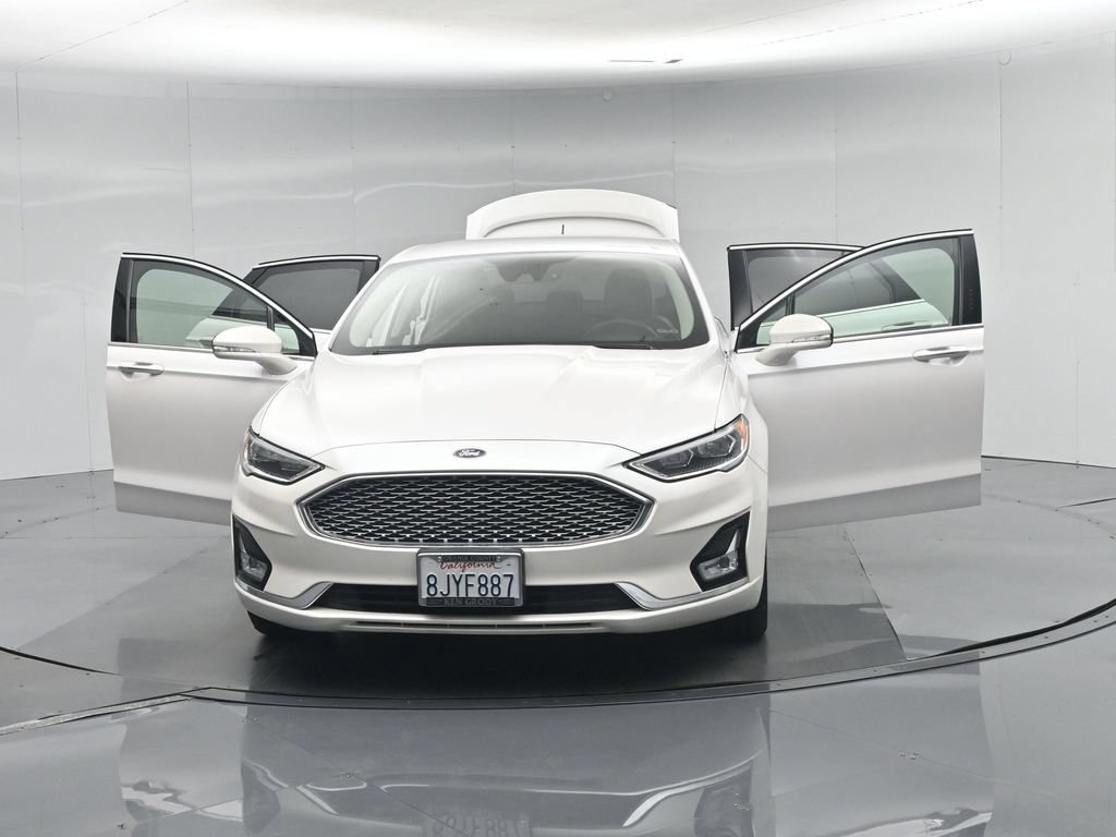 Certified 2019 Ford Fusion Energi Titanium FWD image 34
