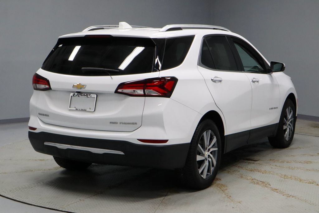 Used 2022 Chevrolet Equinox Premier AWD/4WD image 12