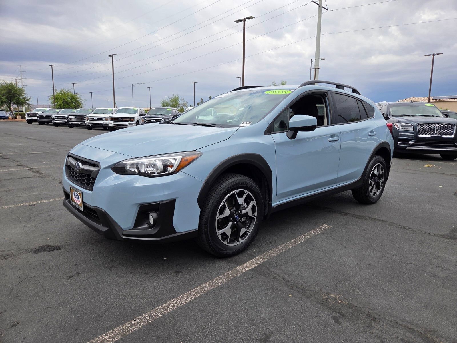 Used 2020 Subaru Crosstrek 2.0i Premium w/ Moonroof Package 2 AWD/4WD image 2