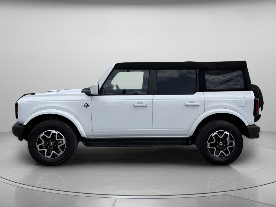 Certified 2025 Ford Bronco Outer Banks AWD/4WD image 5