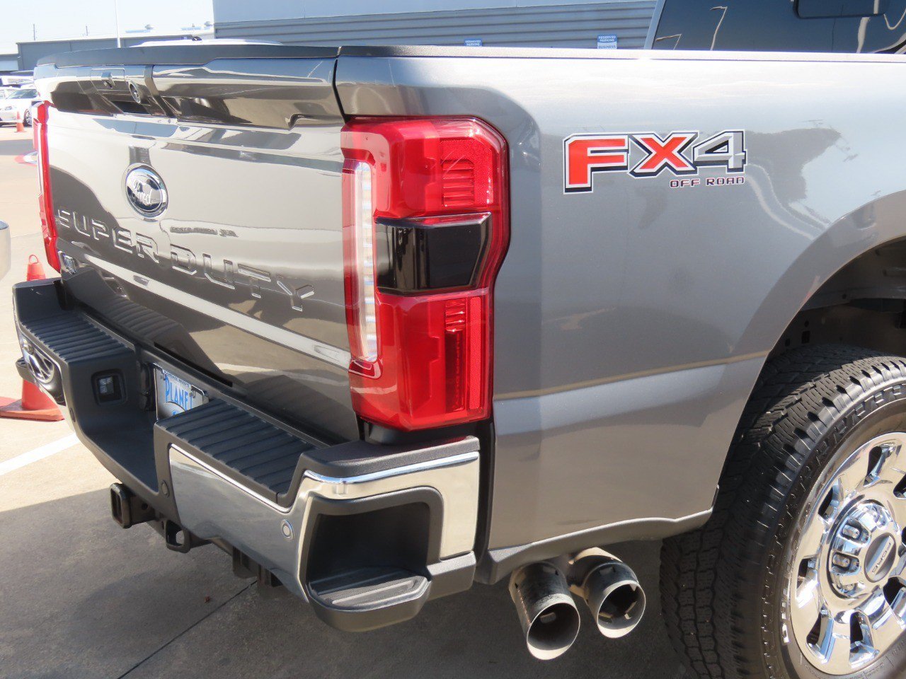 Certified 2025 Ford F250 Lariat w/ Chrome Package AWD/4WD image 12