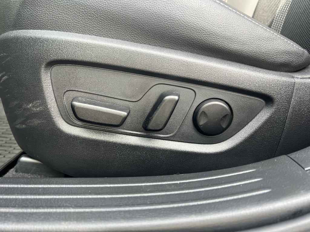 Used 2023 MAZDA CX-50 2.5 S w/ Cargo Package image 18