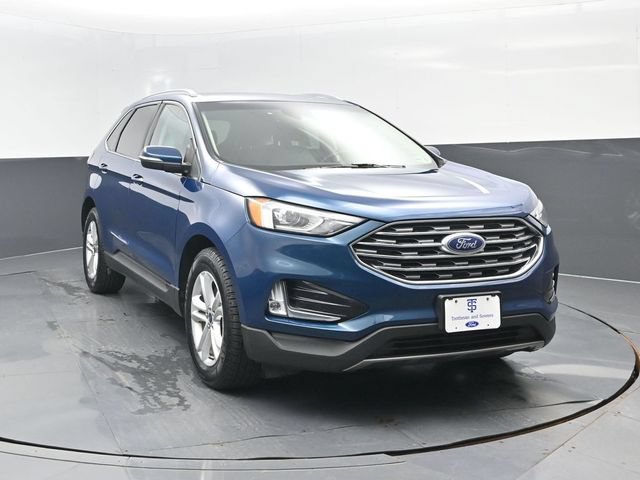 Certified 2020 Ford Edge SEL w/ Convenience Package AWD/4WD image 2