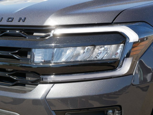 Certified 2023 Ford Expedition Limited AWD/4WD image 11