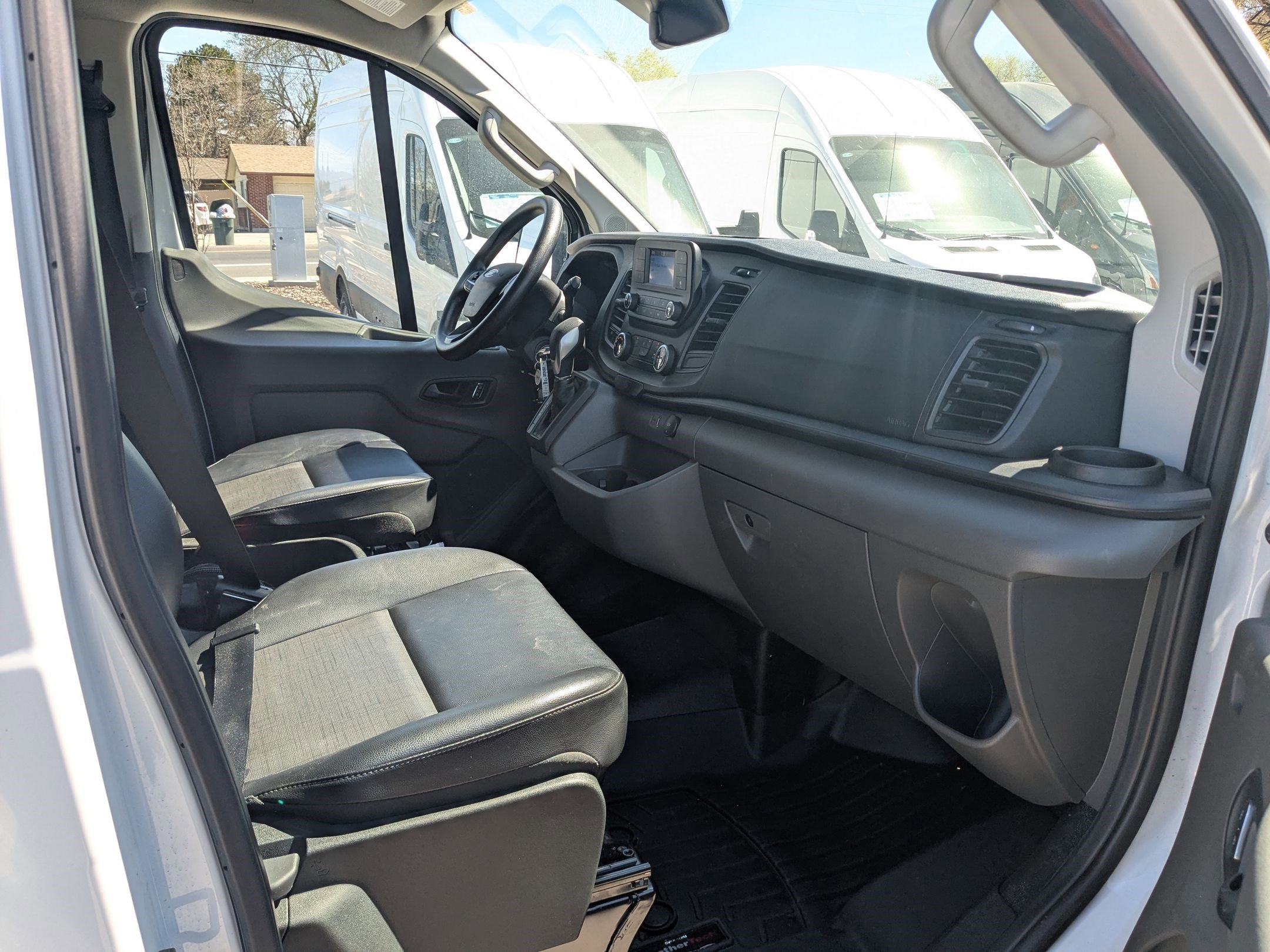 Certified 2024 Ford Transit 150 Low Roof image 32