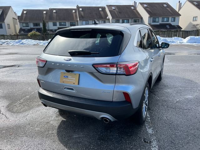 Certified 2022 Ford Escape SEL image 10