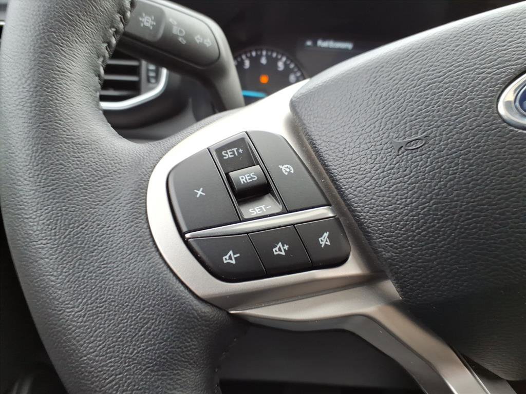 Certified 2024 Ford Explorer XLT w/ Equipment Group 202A image 19
