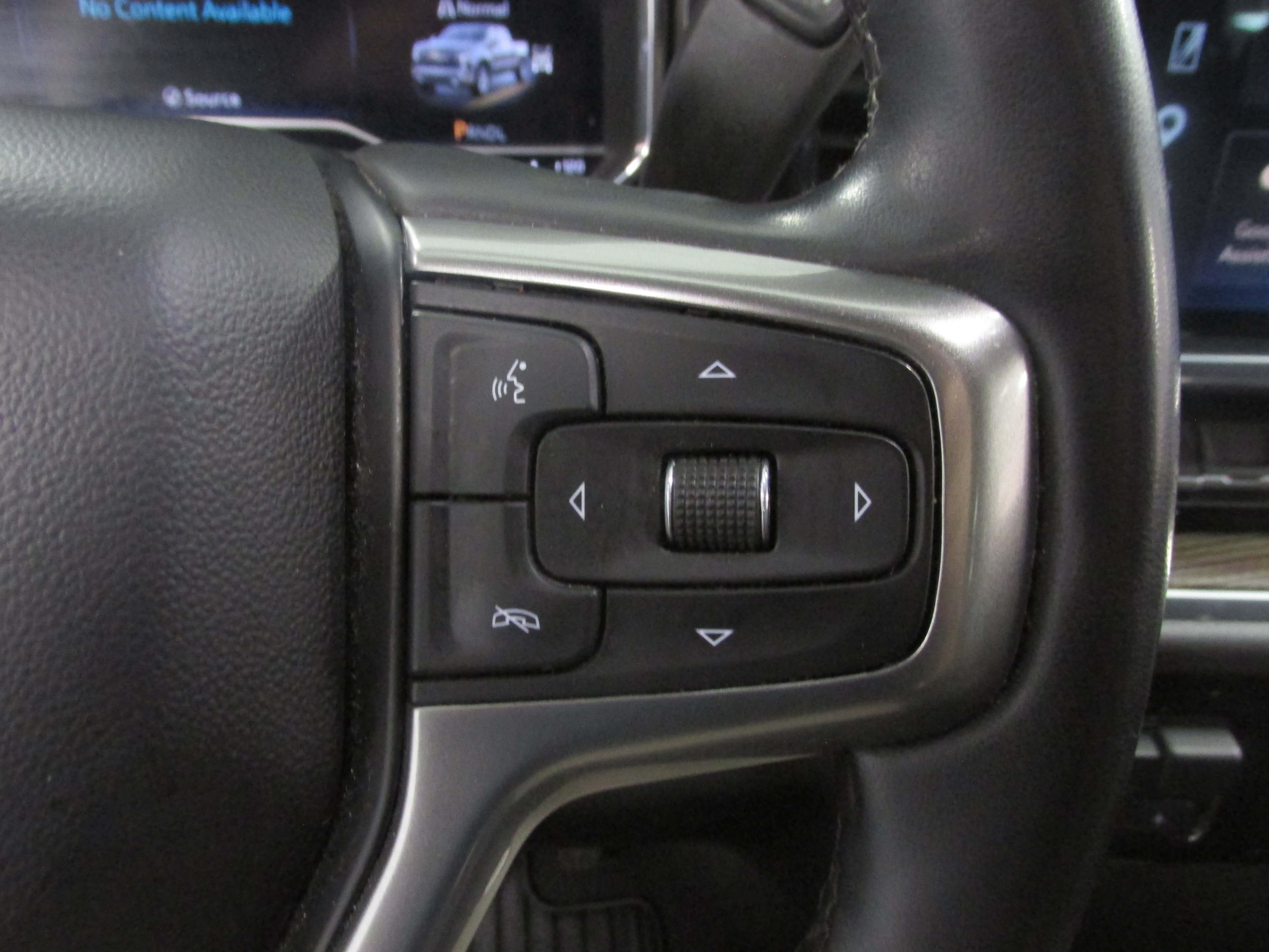 Used 2023 Chevrolet Silverado 1500 RST w/ Z71 Off-Road Package AWD/4WD image 33