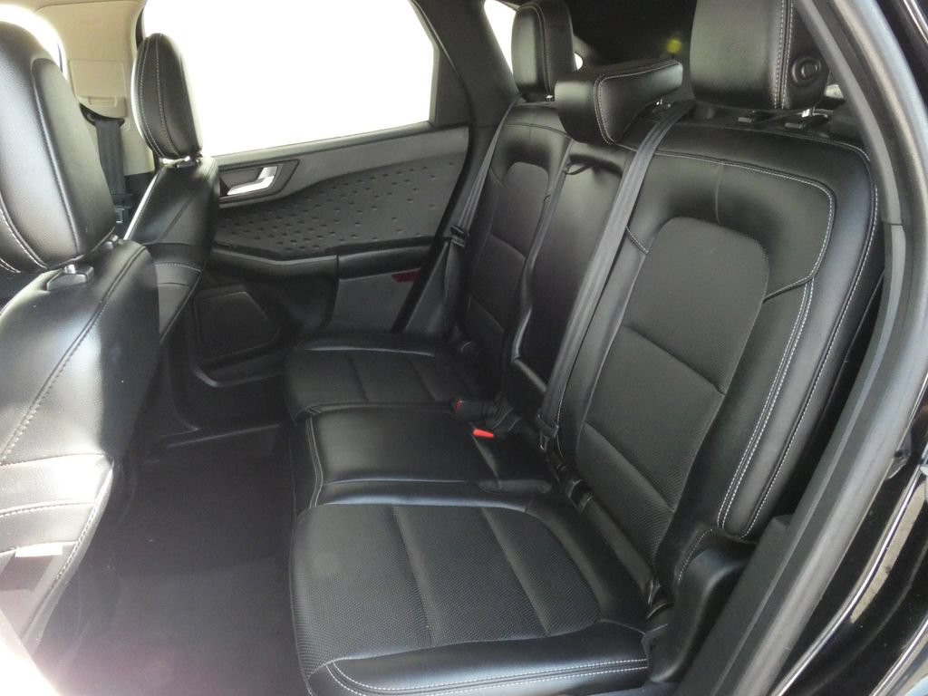 Certified 2020 Ford Escape SEL AWD/4WD image 31