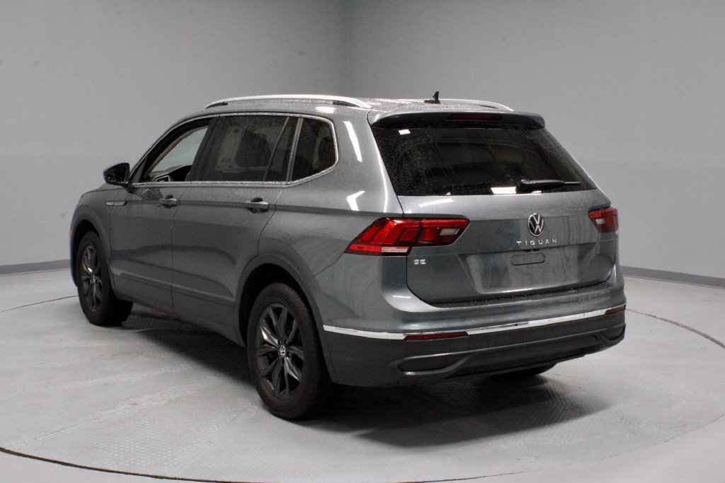 Used 2024 Volkswagen Tiguan SE FWD image 9