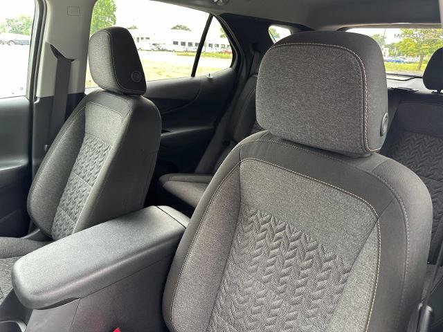 Used 2024 Chevrolet Equinox LT AWD/4WD image 3