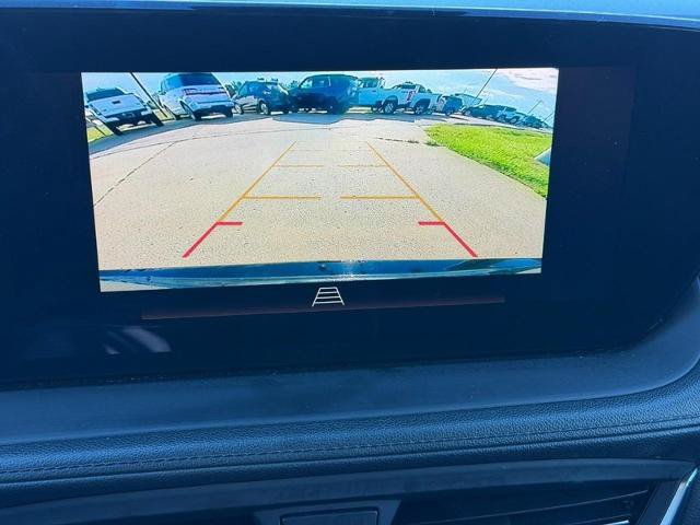 Used 2024 Buick Encore GX Sport Touring FWD image 21