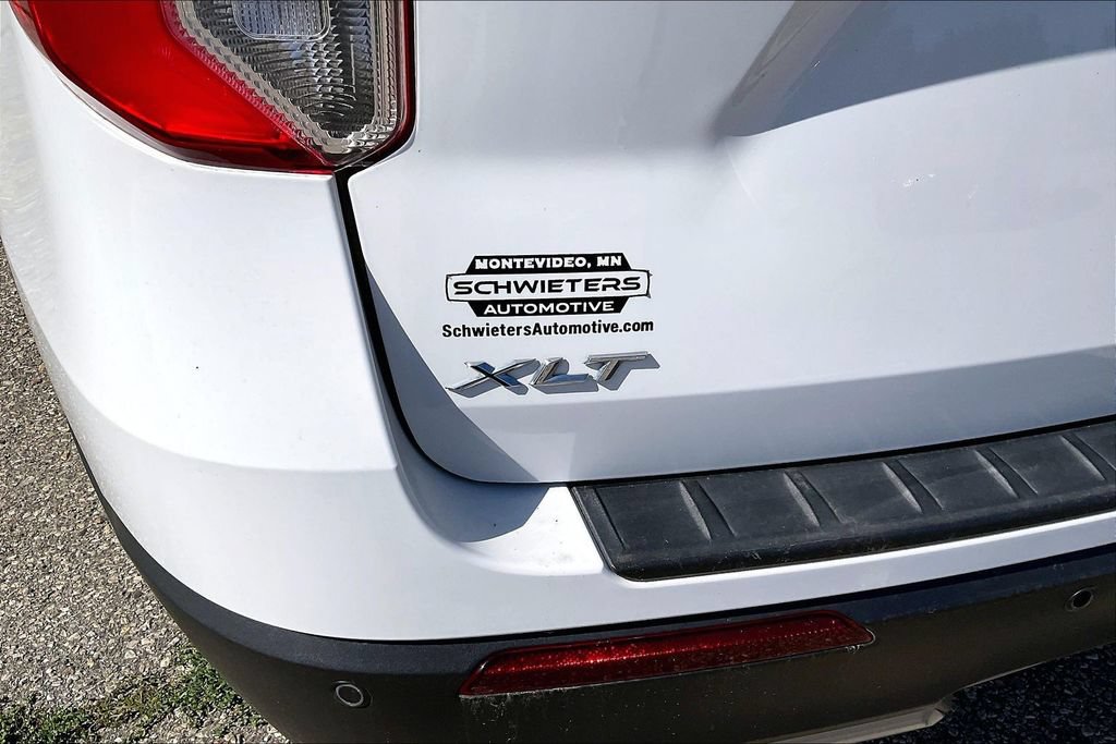 Certified 2020 Ford Explorer XLT w/ Equipment Group 202A AWD/4WD image 6